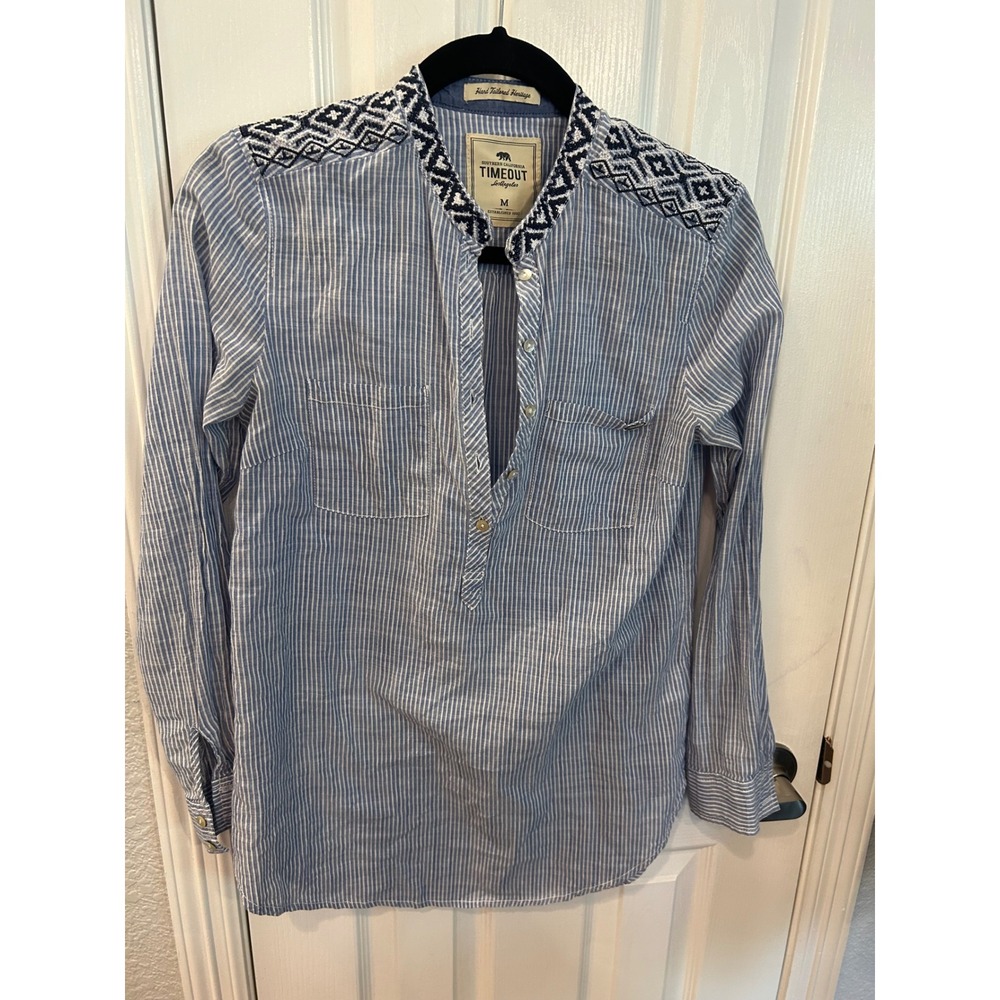 Timeout Tunic Top Blue White Striped Embroidered Shoulder Long Sleeve Blouse